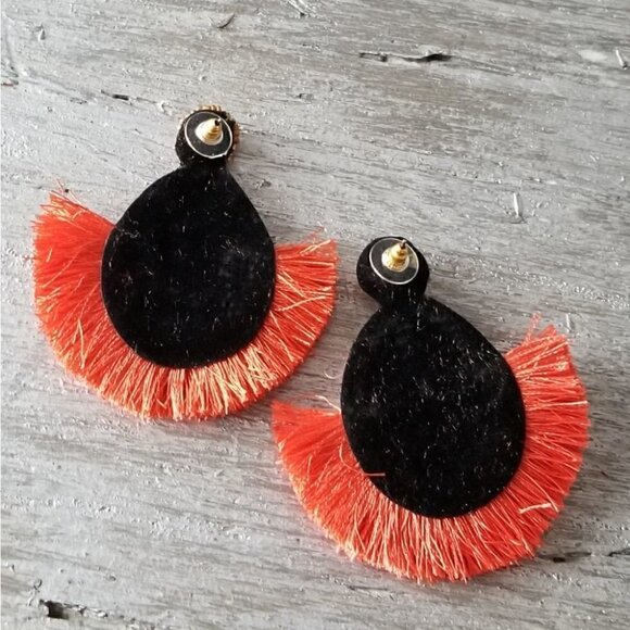 Coral Fan Earrings - Picture 4 of 4